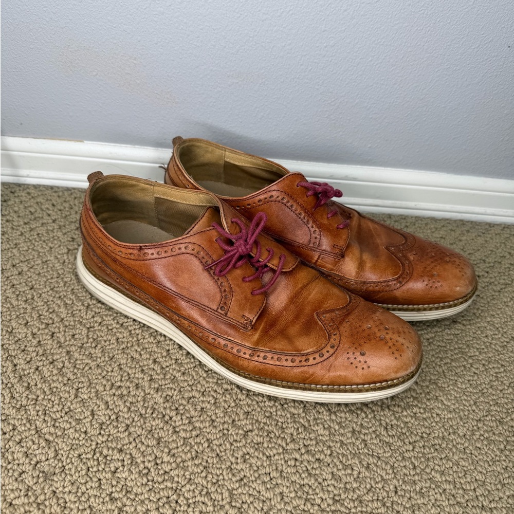 Cole Han Grand OS Brown Leather Wingtip Oxford Shoes (Men’s Size 9)